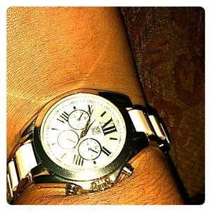 It's a watch I got for 50$ dollars